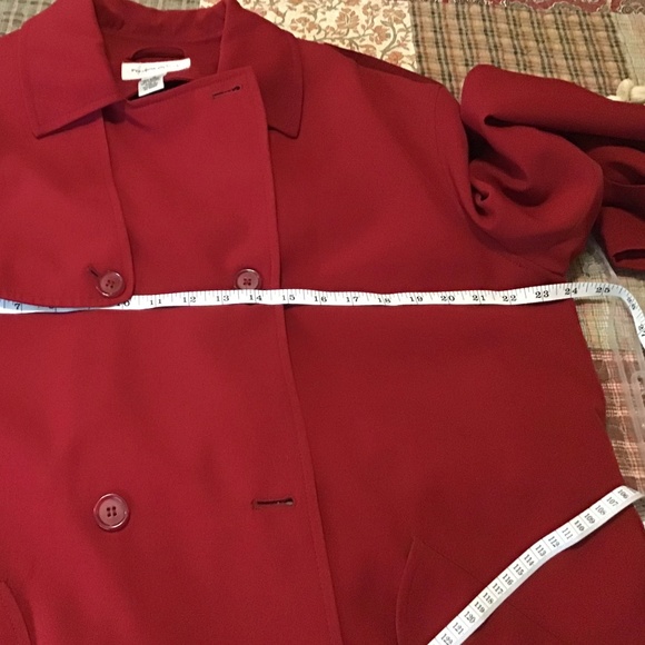 Red Oversized Coat - Picture 7 of 12